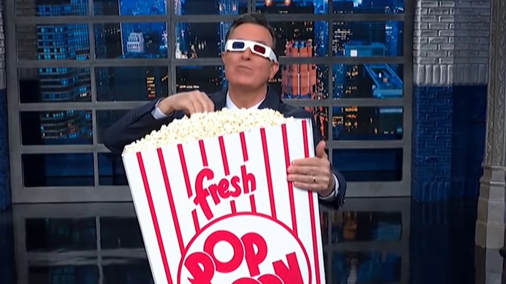 Steven Colbert Popcorn Eating - anim gif material - YouTube